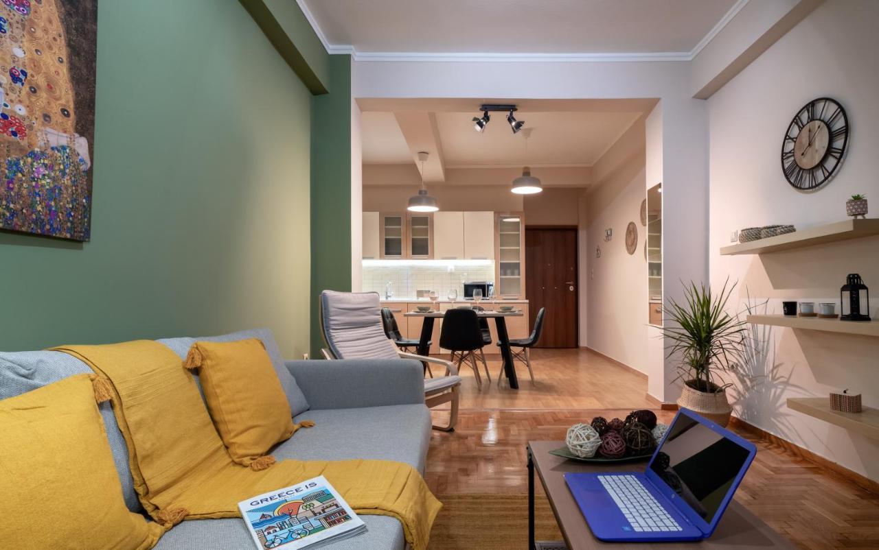 Plaka Apartment With Terrace View Афины Экстерьер фото