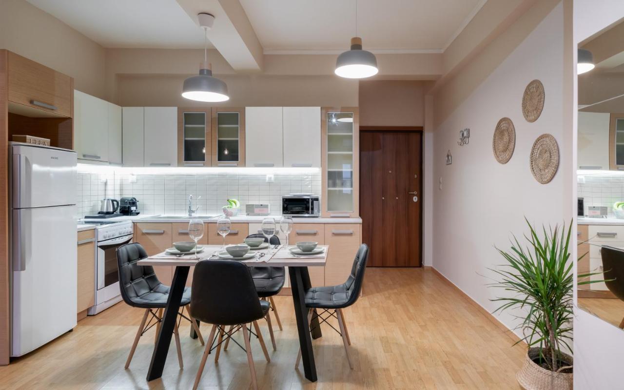 Plaka Apartment With Terrace View Афины Экстерьер фото