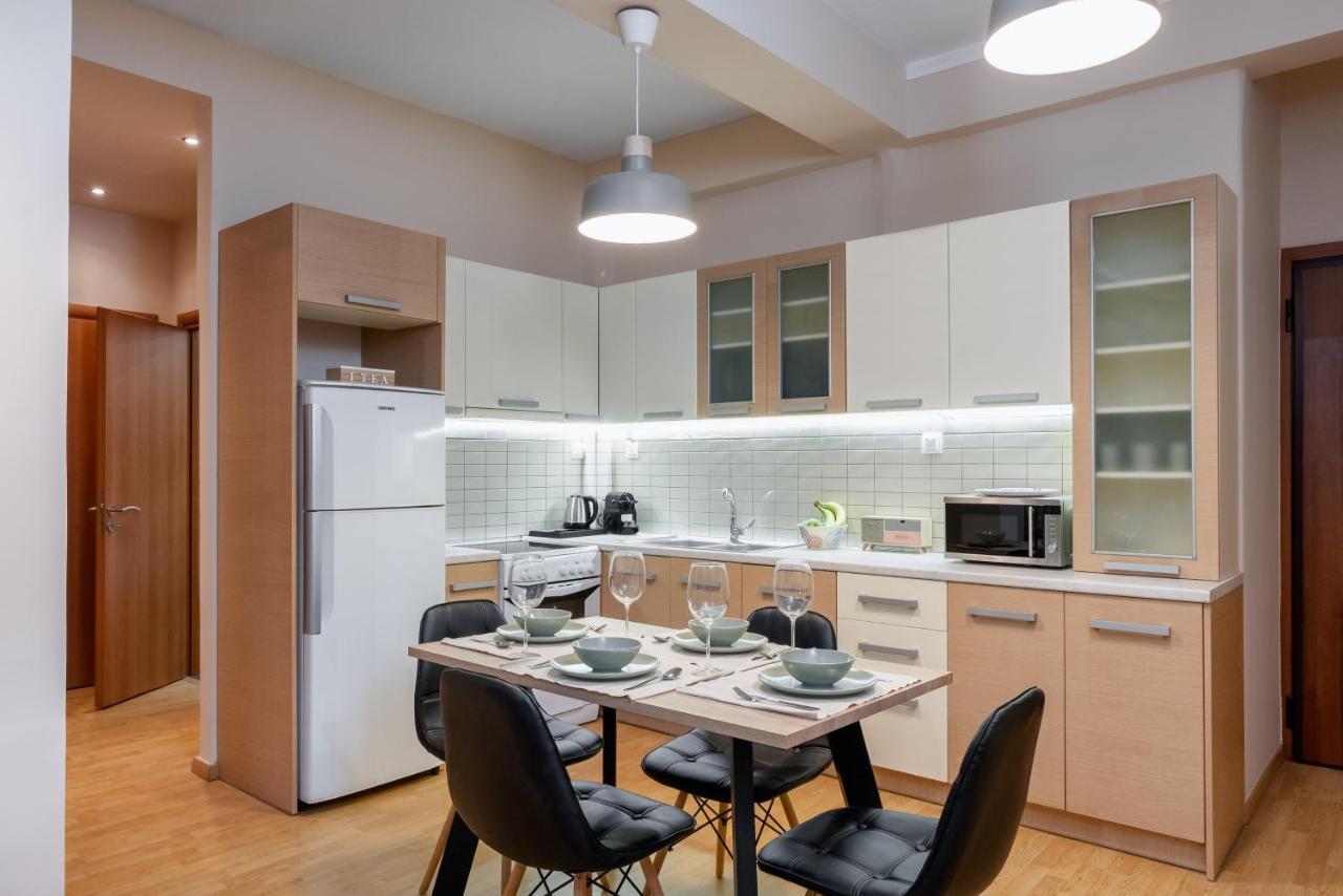 Plaka Apartment With Terrace View Афины Экстерьер фото